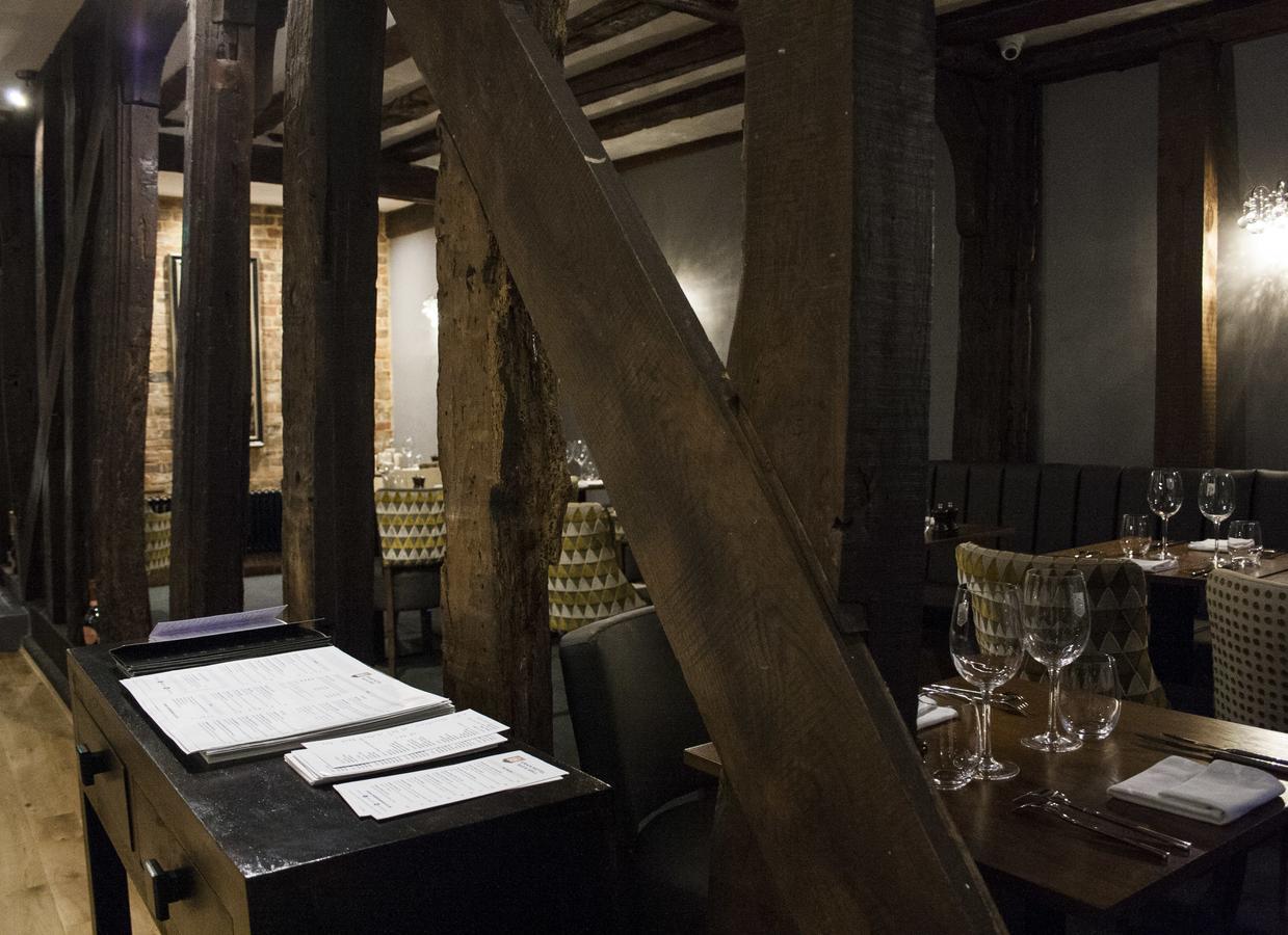 The Swan Hotel Bar And Grill 莫尔登 外观 照片